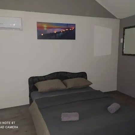 Apartman Lenilenii *